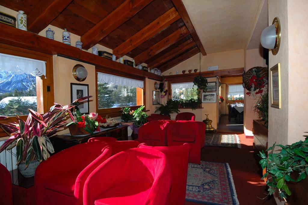 Hotel Bucaneve Bardonecchia Exterior photo