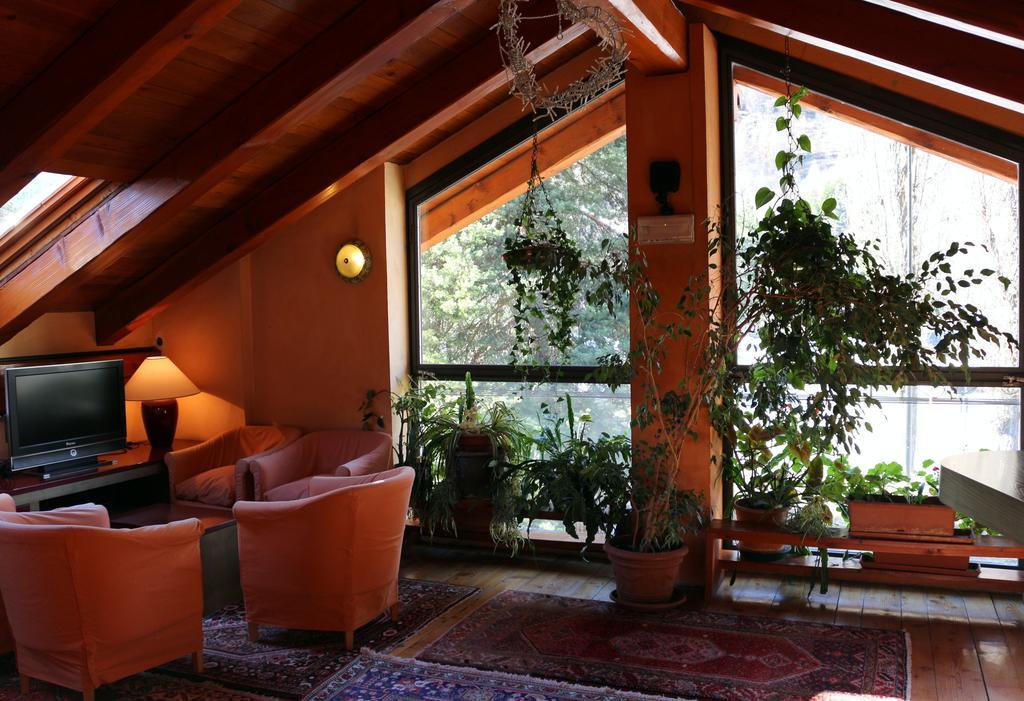 Hotel Bucaneve Bardonecchia Exterior photo